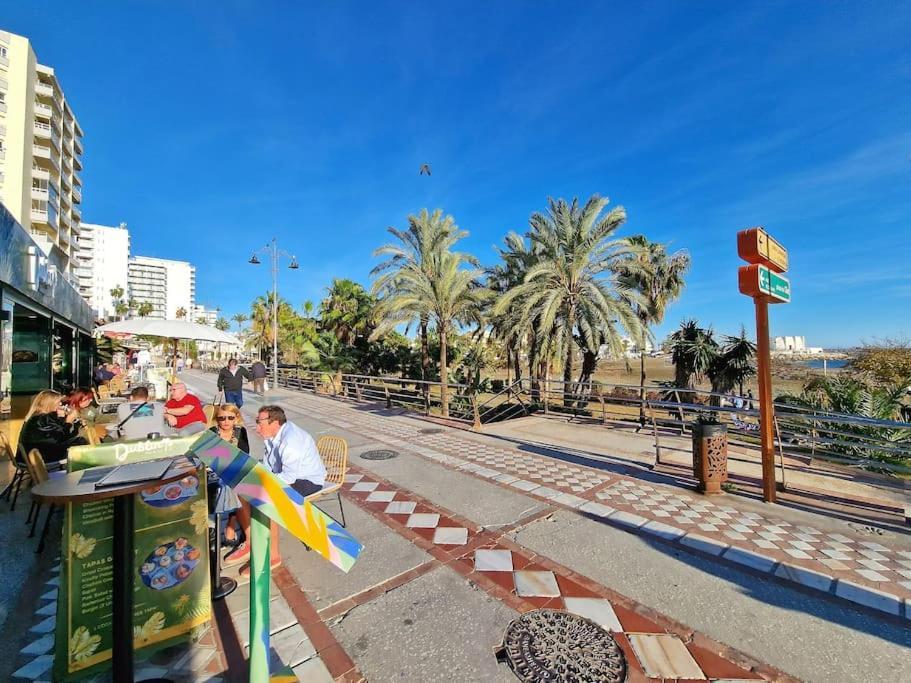 Encantador Duplex Para 6 A 1 Minuto De La Playa 贝纳尔马德纳 外观 照片