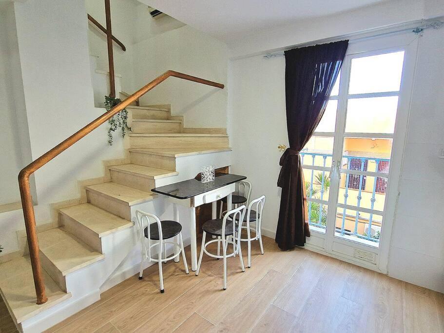 Encantador Duplex Para 6 A 1 Minuto De La Playa 贝纳尔马德纳 外观 照片