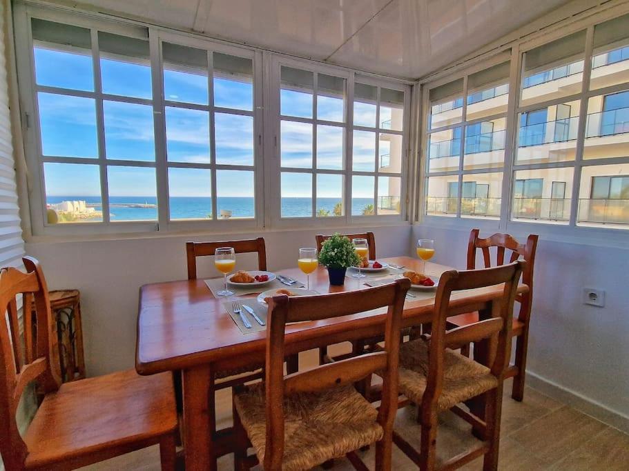 Encantador Duplex Para 6 A 1 Minuto De La Playa 贝纳尔马德纳 外观 照片